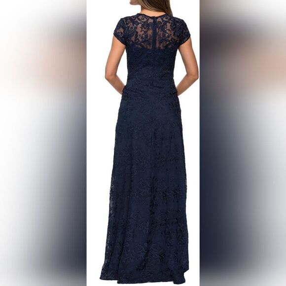 LA FEMME Embellished EVENING Dress 27951 NWOT size 8 Navy Blue - Picture 2 of 6
